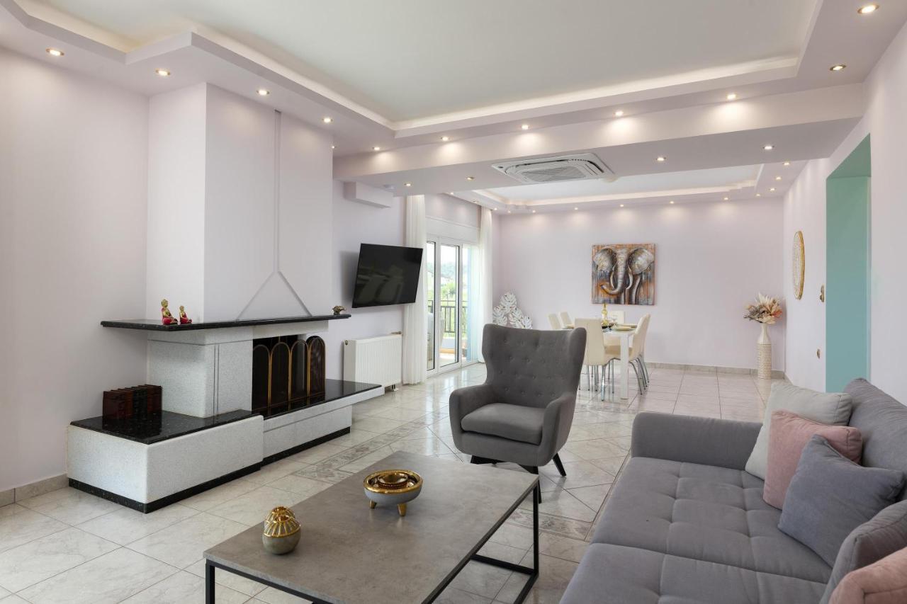 White&Blue Luxury Suites Ialysos  Ngoại thất bức ảnh